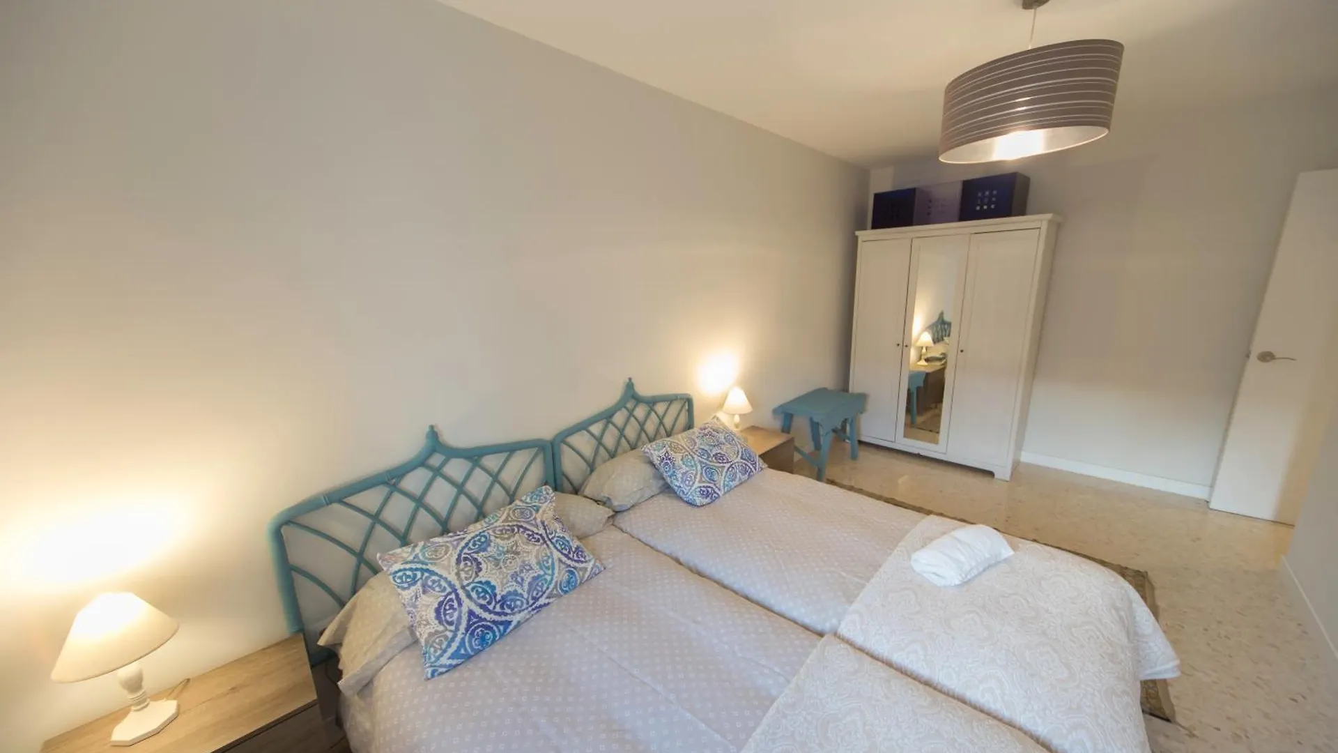 Quiet Downtown Apartament Málaga İspanya
