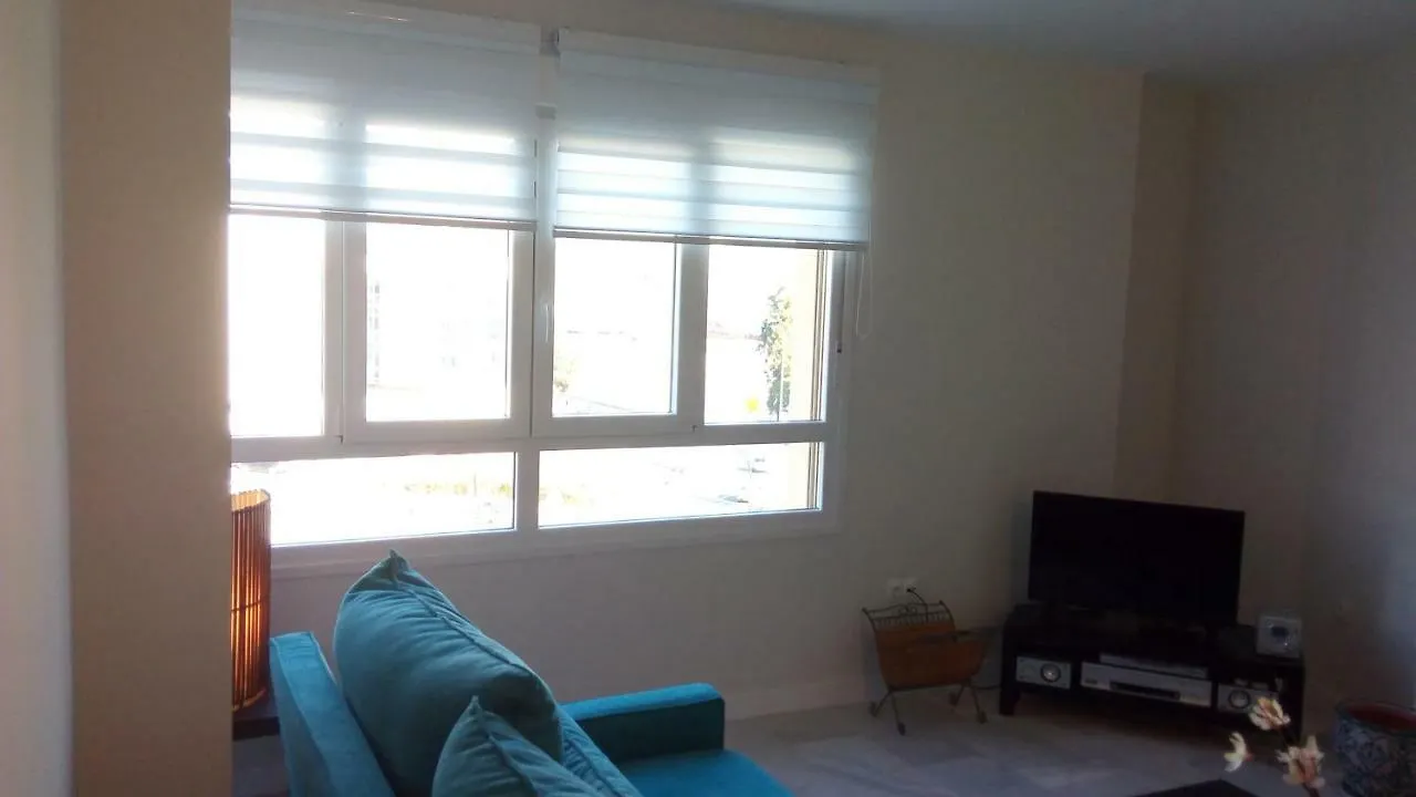 Quiet Downtown Apartament Málaga Daire